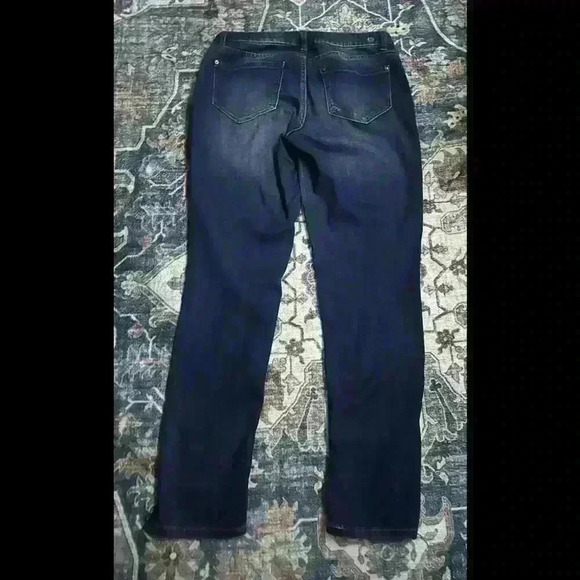 Kensie Jeans Distressed Mid-Rise Knockout  Skinny Ankle Jeans Blue Women 12/32 - Picture 3 of 5